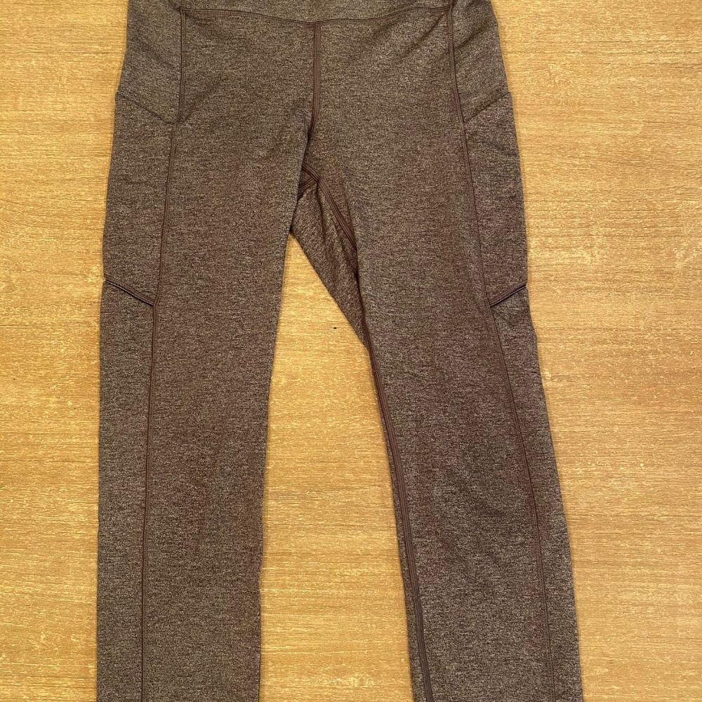 Lululemon leggings size 6